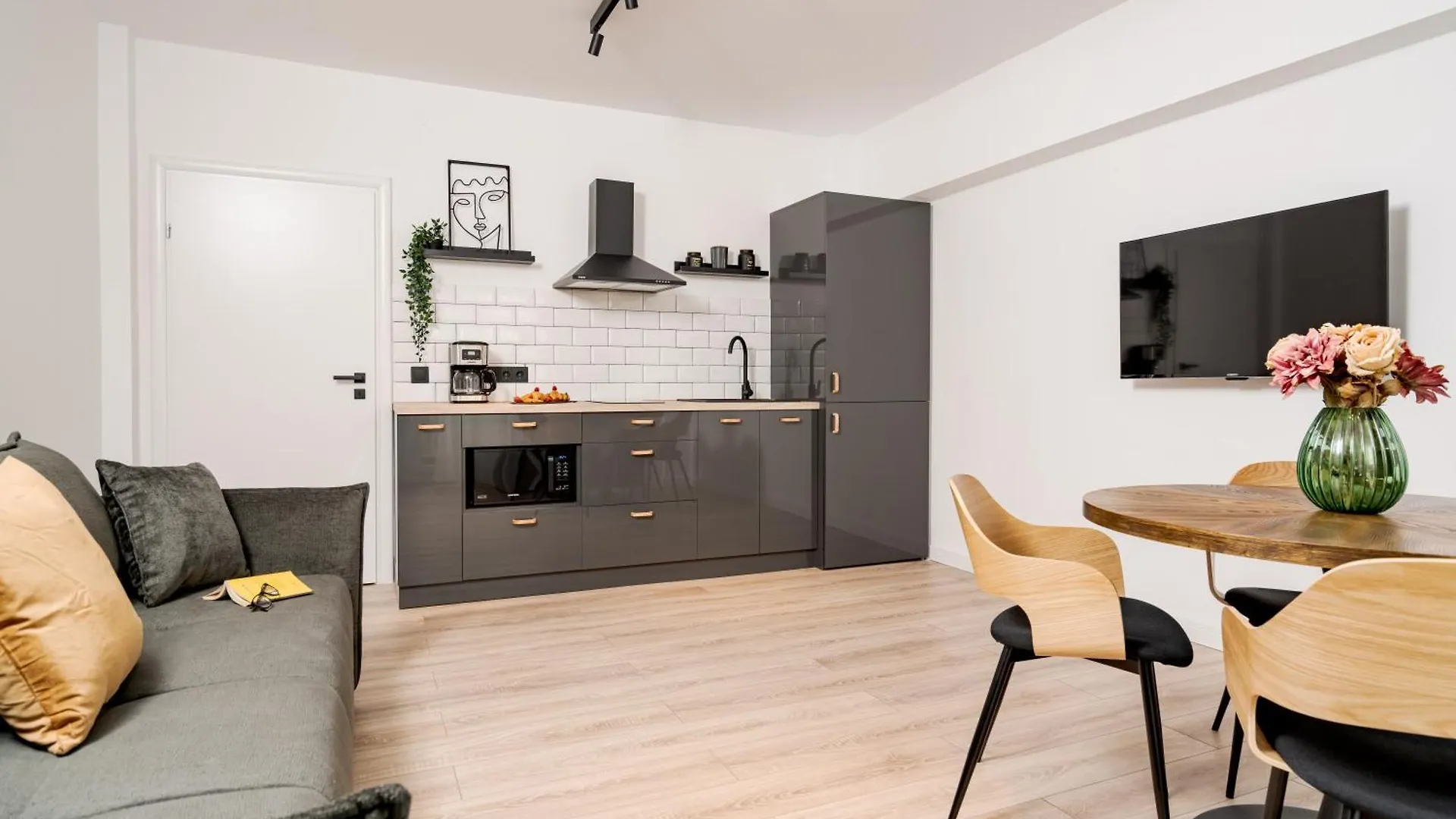 Tyst By Mrg Apartments Bucareste 0*,