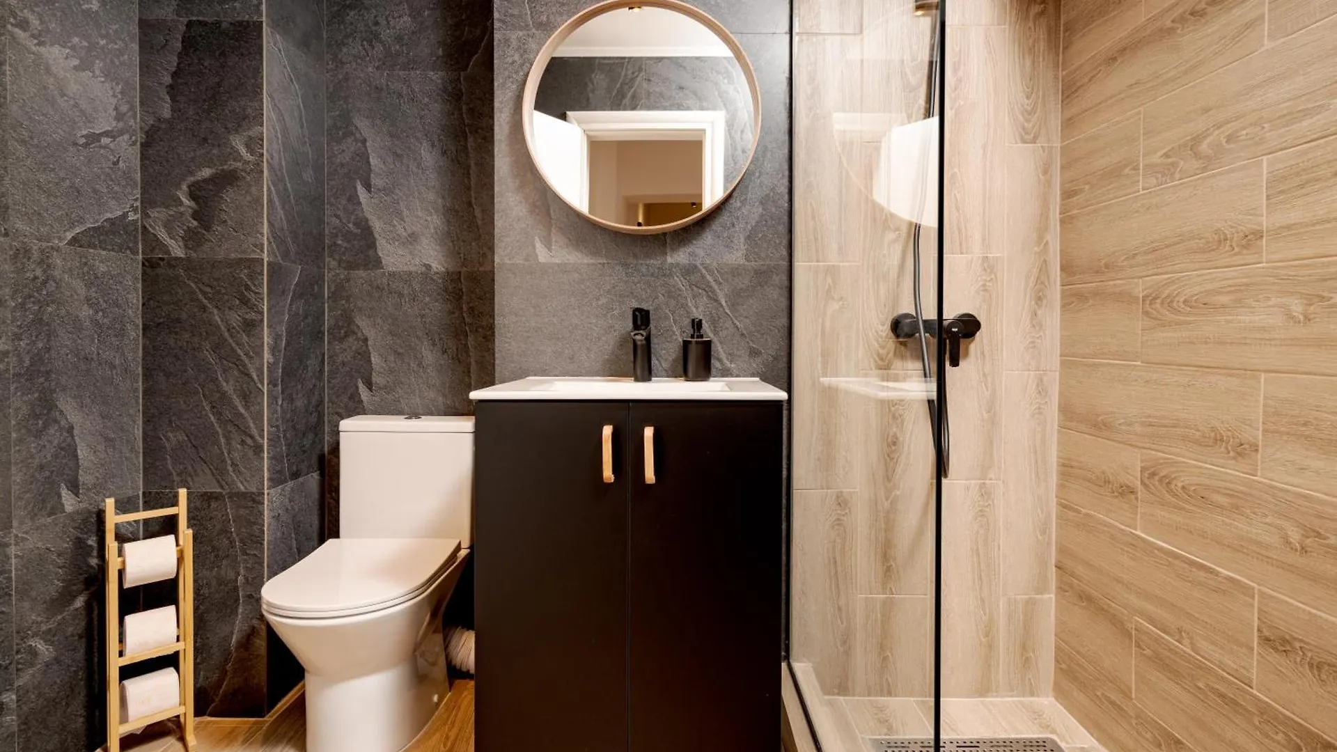 Tyst By Mrg Apartments Bucarest